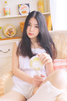 明星专题：李若嘉